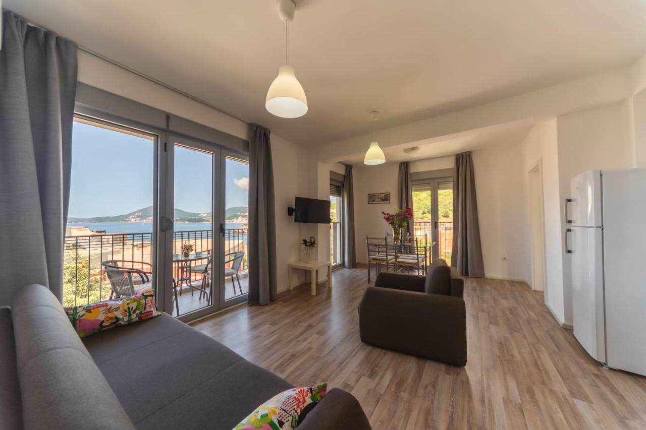 Apartments My Przno Sveti Stefan Esterno foto