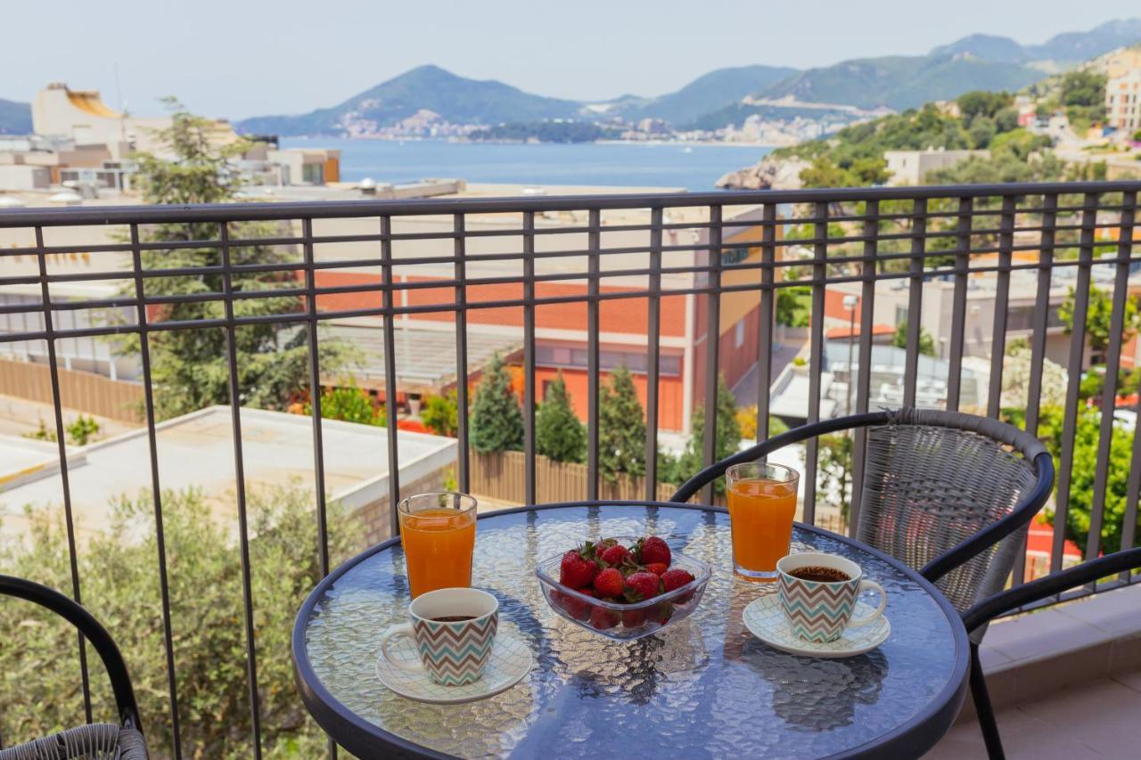 Apartments My Przno Sveti Stefan Esterno foto